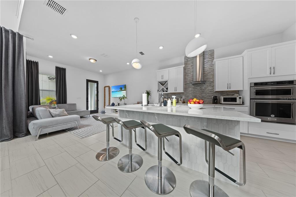 2065 White Feather Loop Oakland, FL 34787 - Photo 11 of 44