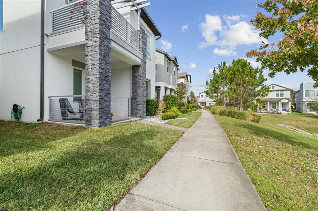 2065 White Feather Loop Oakland, FL 34787 - Photo 6 of 45