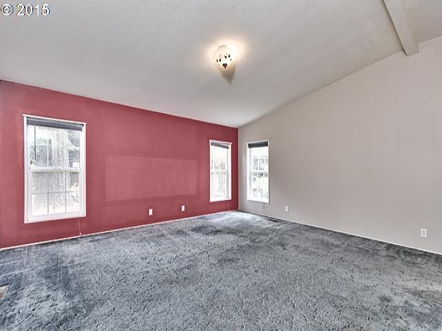 3270 Northwest Susbauer Road Cornelius, OR 97113 - Photo 8 of 16 Gallery Image 8
