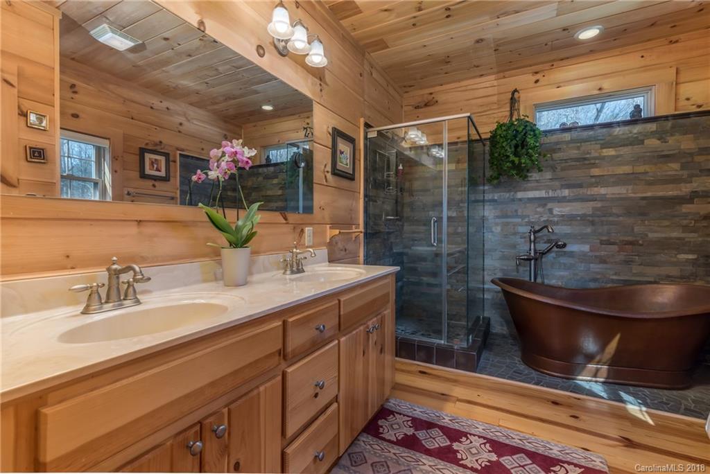 133 Wildeman Lane Tryon, NC 28782 - Photo 14 of 36 Gallery Image 14