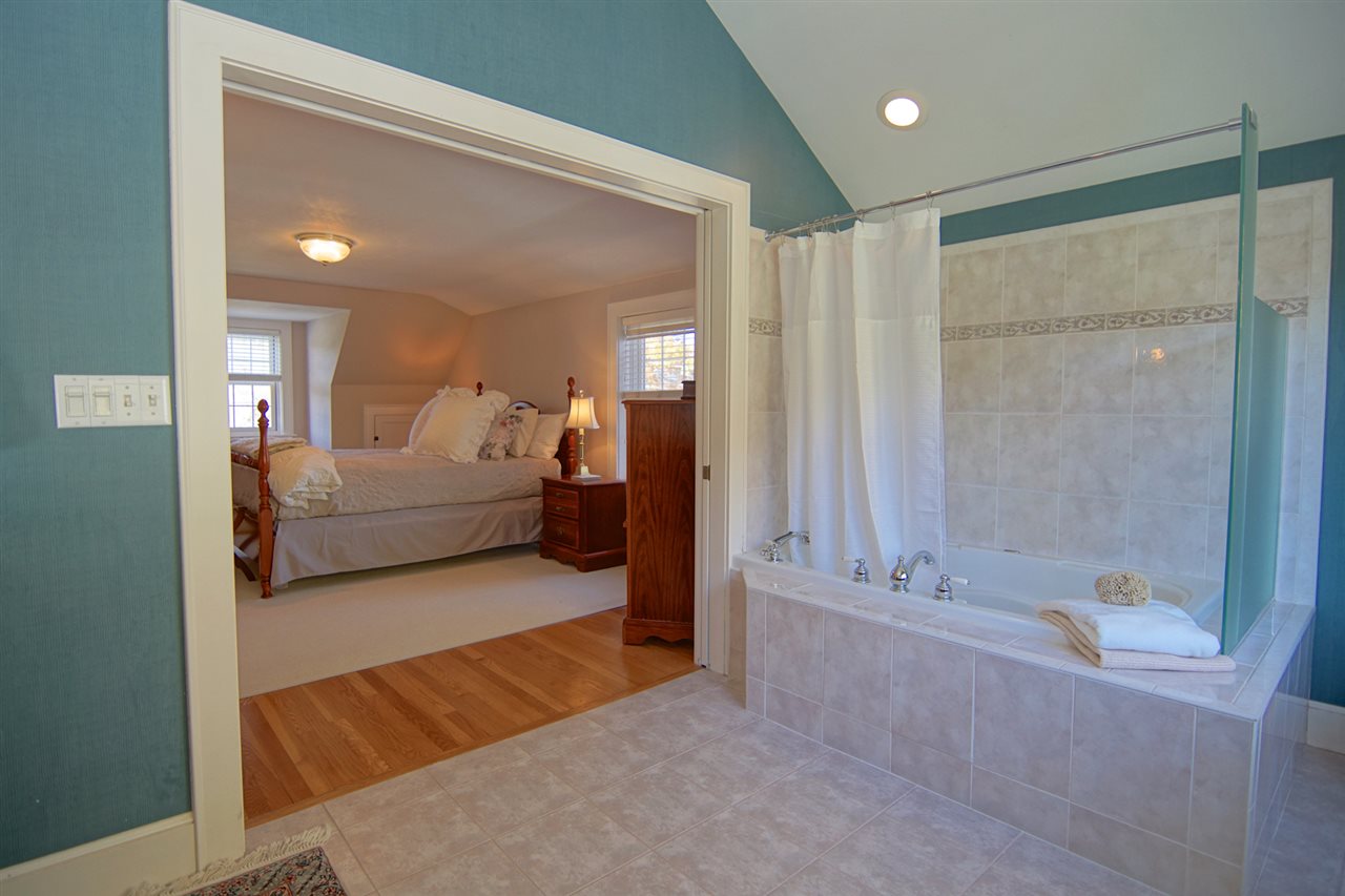 500 Brackett Road Rye, NH 03870 - Photo 28 of 37