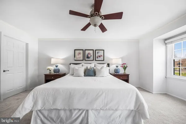 $885,000 | 7115 Hundsford Lane, Springfield, VA 22153