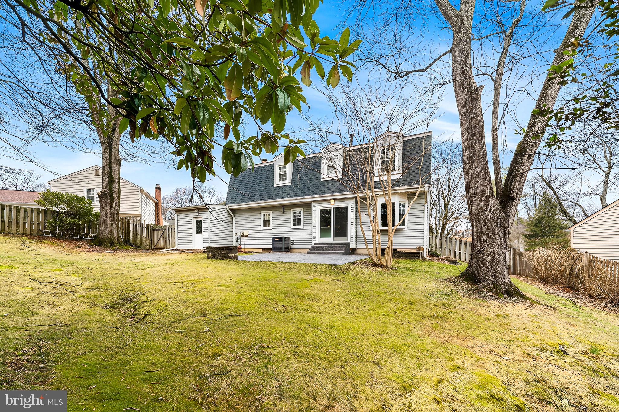 7115 Hundsford Lane Springfield, VA 22153 - Photo 3 of 4