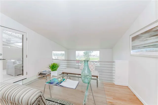 $1,249,000 | 6690 Vista Del Mar, Unit H, Playa del Rey, CA 90293