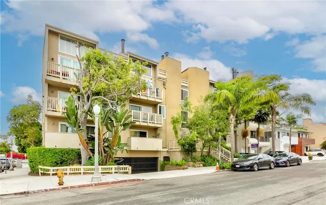 $1,249,000 | 6690 Vista Del Mar, Unit H, Playa del Rey, CA 90293