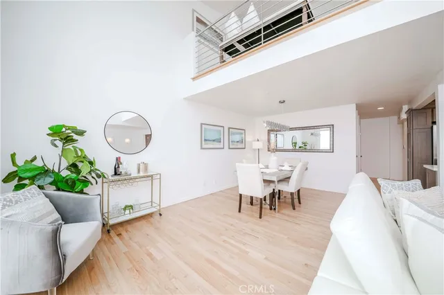 $1,249,000 | 6690 Vista Del Mar, Unit H, Playa del Rey, CA 90293