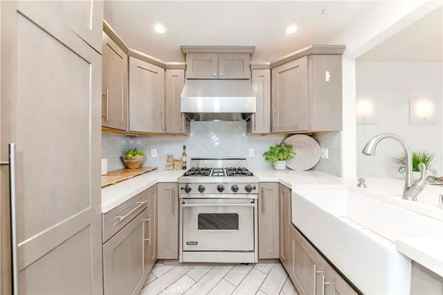 $1,249,000 | 6690 Vista Del Mar, Unit H, Playa del Rey, CA 90293