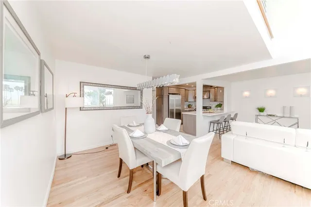 $1,249,000 | 6690 Vista Del Mar, Unit H, Playa del Rey, CA 90293