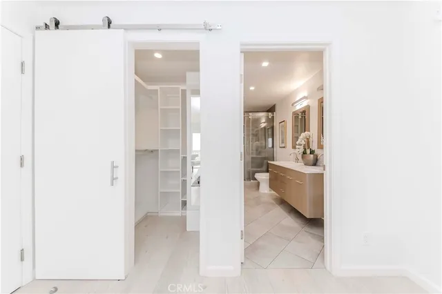 $1,249,000 | 6690 Vista Del Mar, Unit H, Playa del Rey, CA 90293