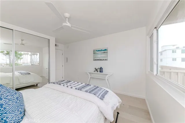 $1,249,000 | 6690 Vista Del Mar, Unit H, Playa del Rey, CA 90293