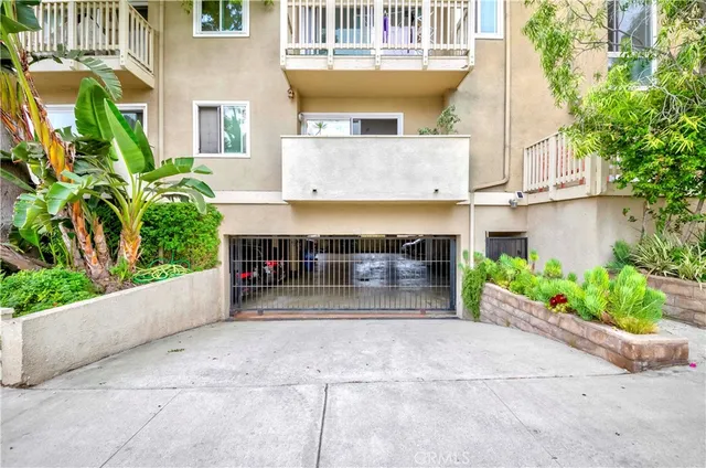 $1,249,000 | 6690 Vista Del Mar, Unit H, Playa del Rey, CA 90293