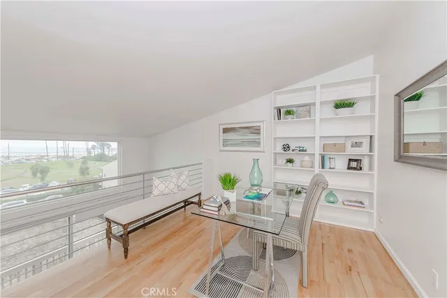 $1,249,000 | 6690 Vista Del Mar, Unit H, Playa del Rey, CA 90293