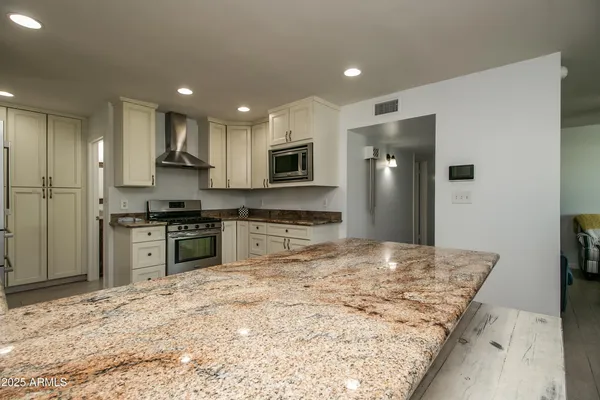 $585,000 | 2017 West Edgemont Avenue, Phoenix, AZ 85009