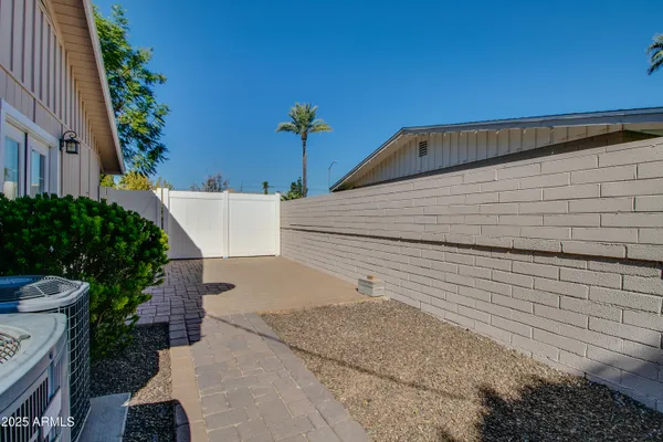 $585,000 | 2017 West Edgemont Avenue, Phoenix, AZ 85009