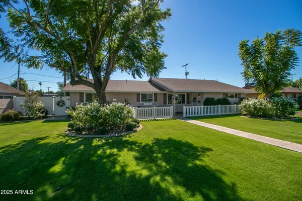 $585,000 | 2017 West Edgemont Avenue, Phoenix, AZ 85009
