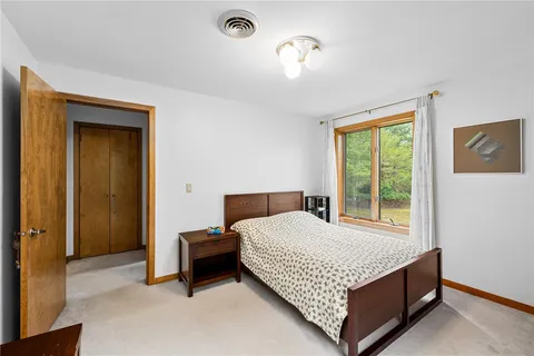 $950,000 | 38 River Run, East Greenwich, RI 02818