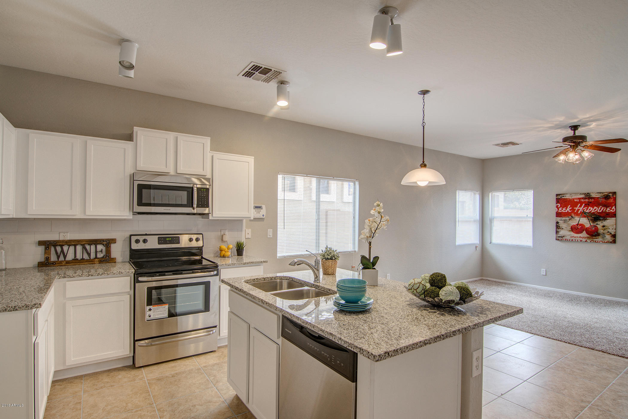 5405 West Maldonado Road Laveen, AZ 85339 - Photo 4 of 36 Kitchen 1