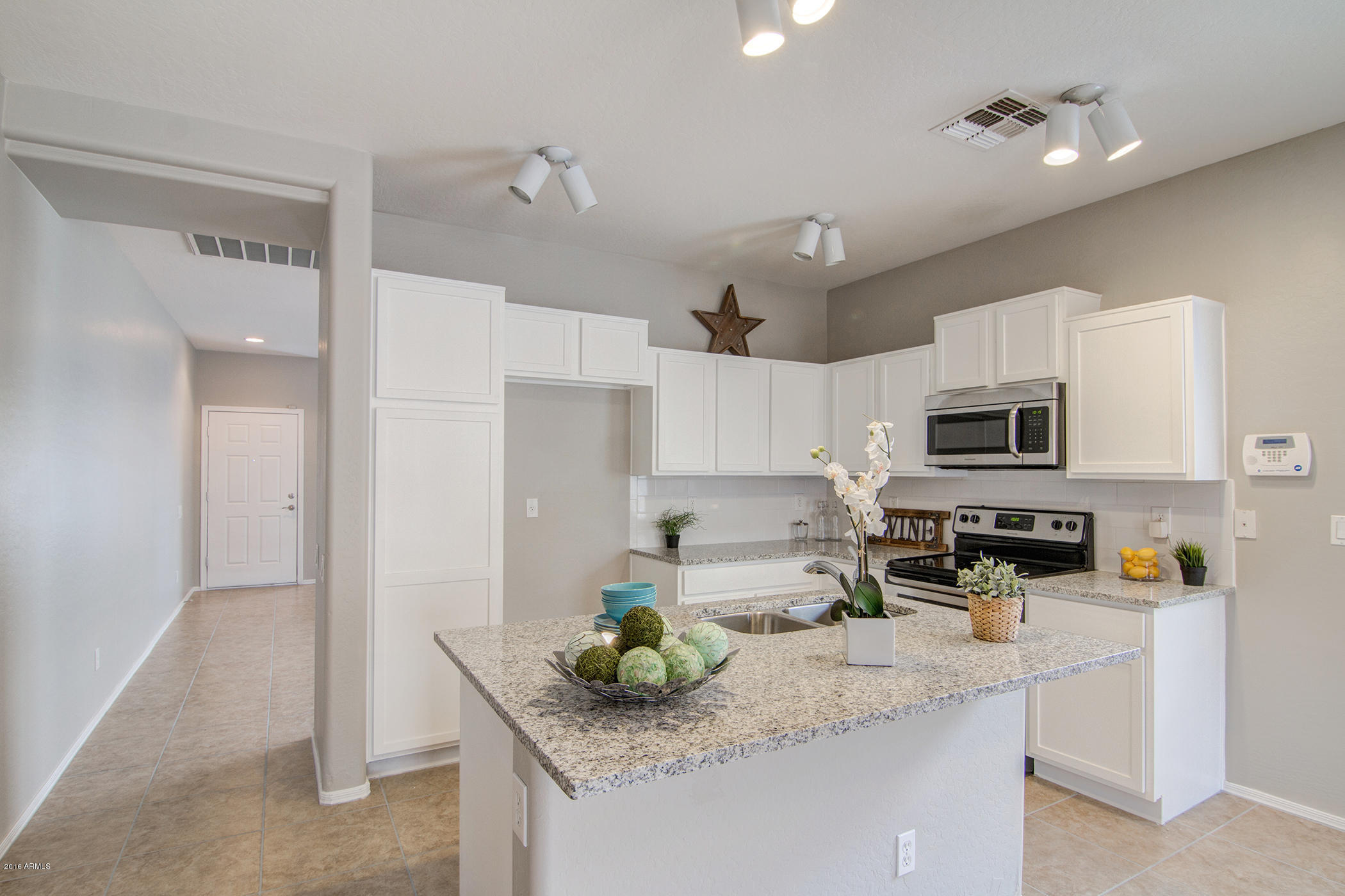 5405 West Maldonado Road Laveen, AZ 85339 - Photo 6 of 36 Kitchen 3