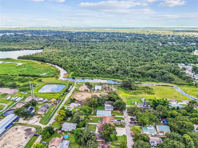 $695,000 | 3225 71st Avenue North, St. Petersburg, FL 33702