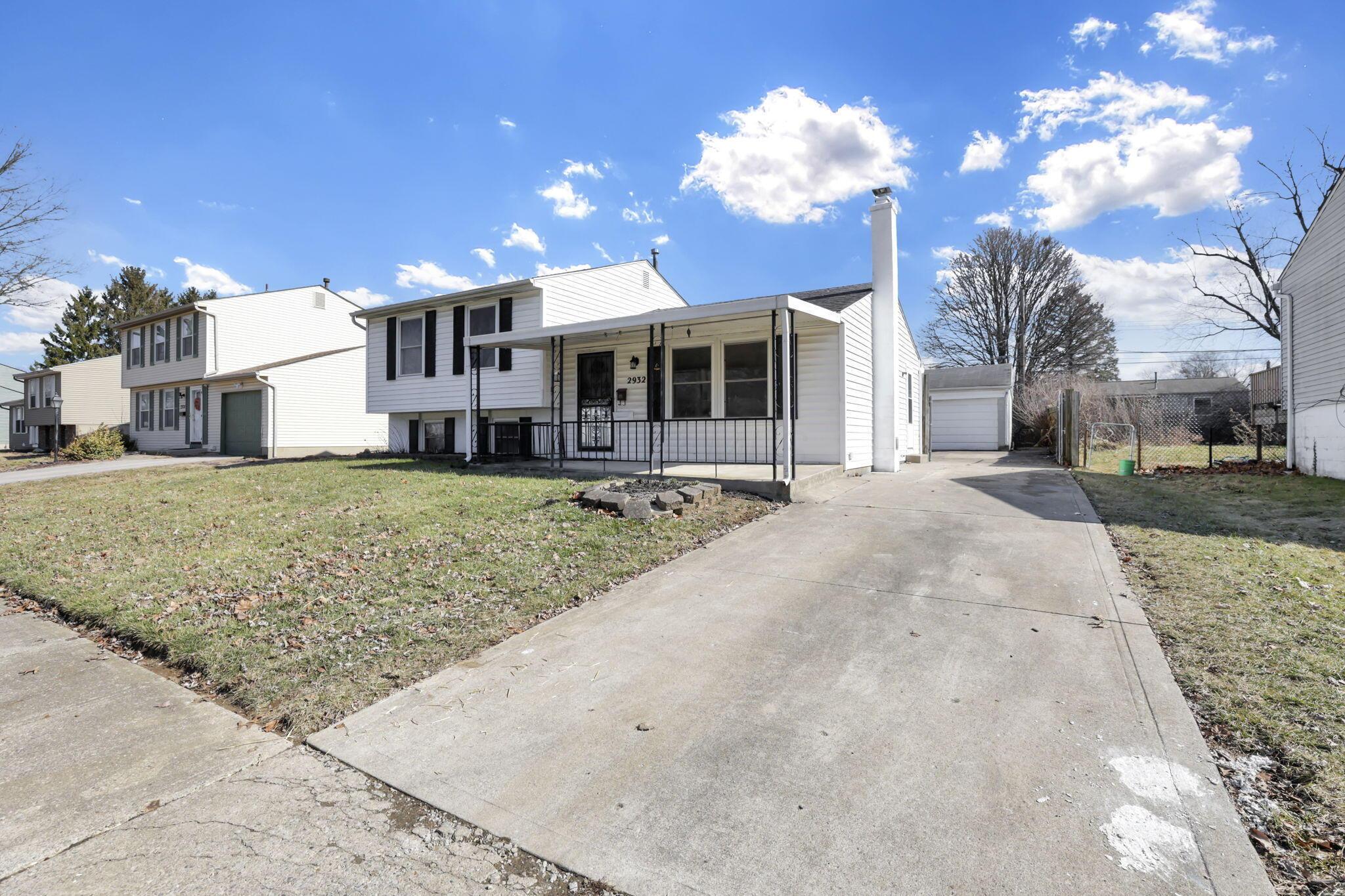 2932 Renfro Road Columbus, OH 43232 - Photo 6 of 41 6-web-or-mls-IMG_6596