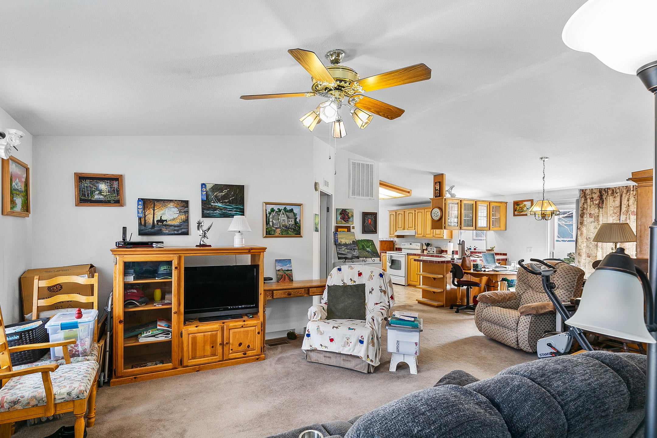 2646 Southwest Mariposa Loop Redmond, OR 97756 - Photo 20 of 24 2021_03_26_2646_sw_mariposa_loop_rdm-21