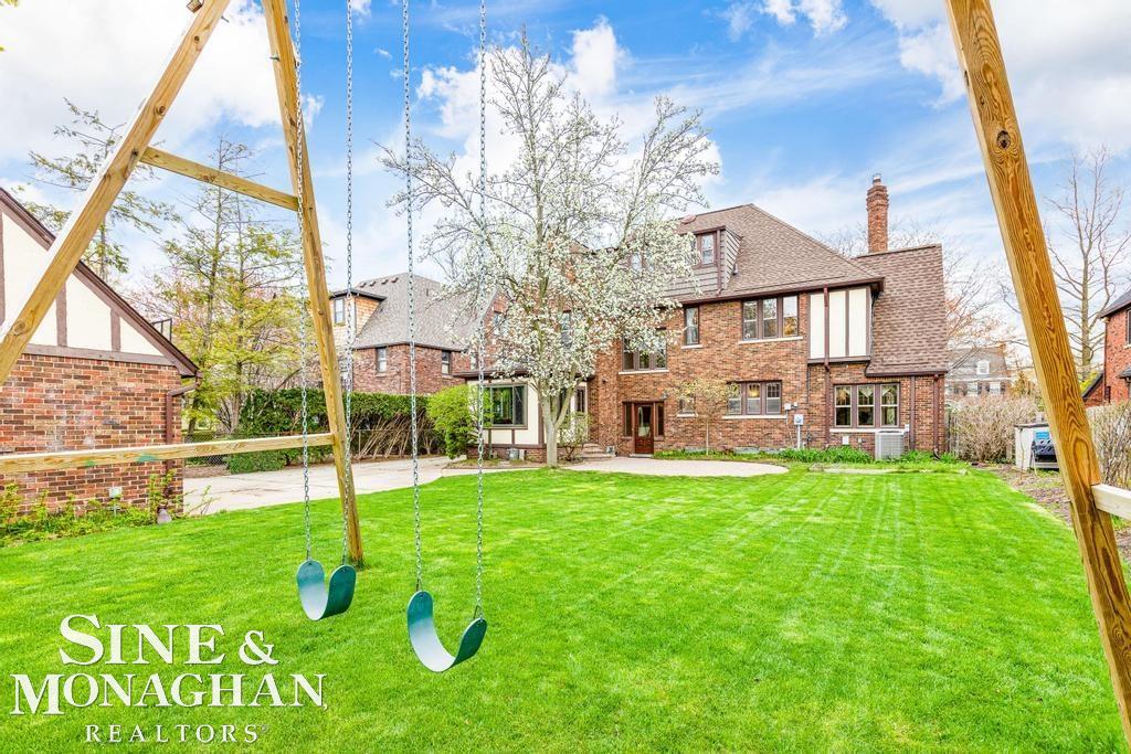 1027 Yorkshire Road Grosse Pointe Park, MI 48230 - Photo 61 of 64