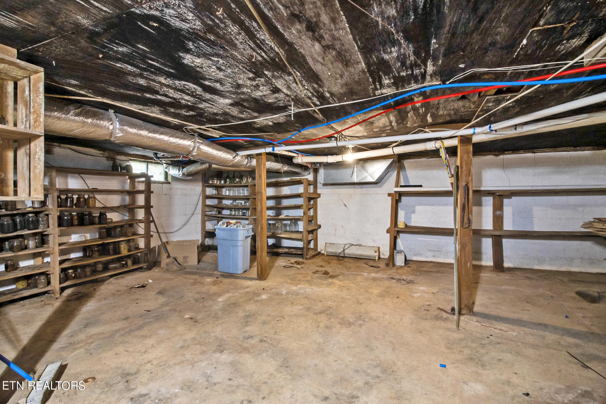 2424 Rotten Fork Road Pall Mall, TN 38577 - Photo 42 of 43 Gallery Image 42