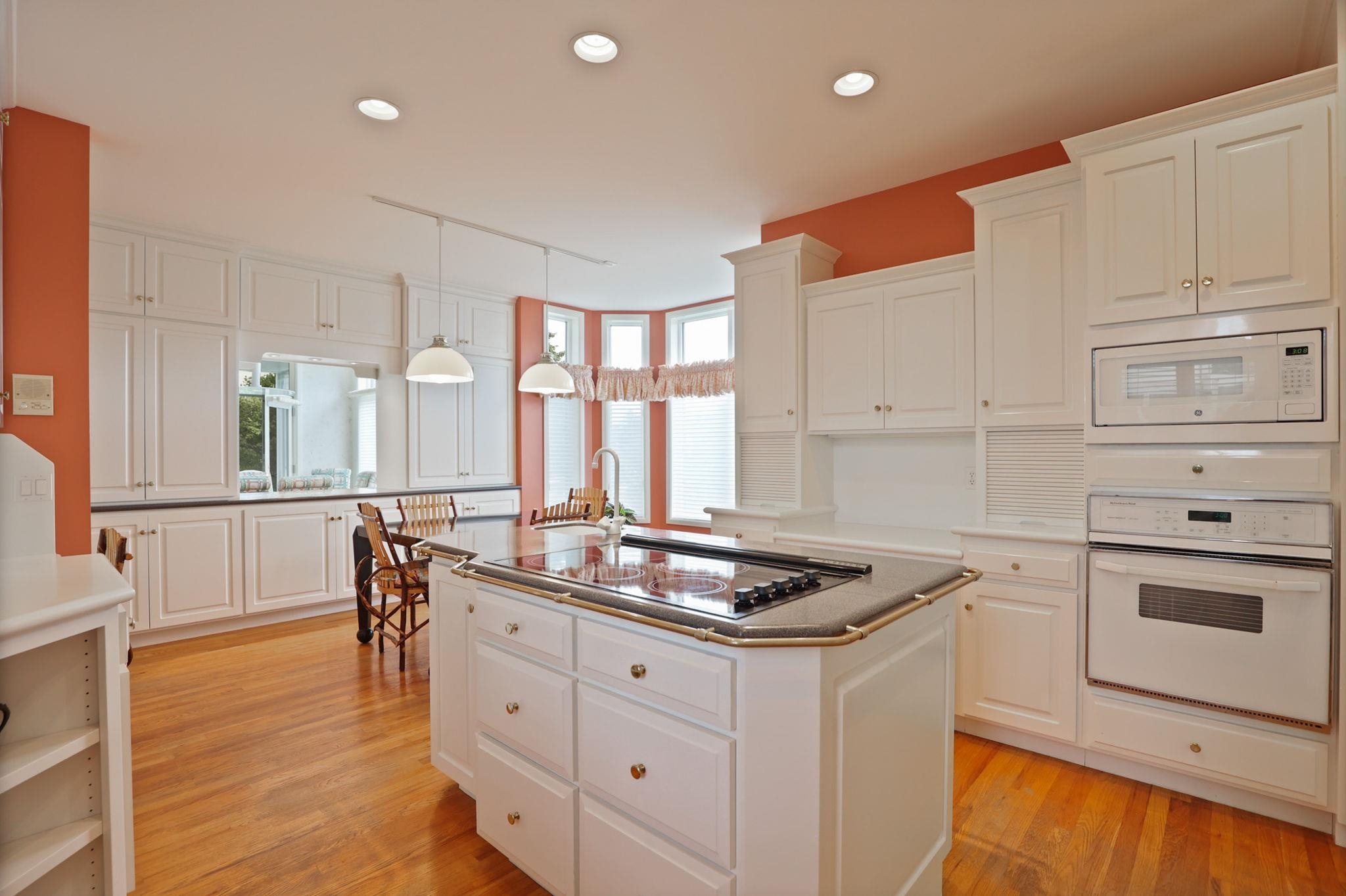 5 Mission Ridge Frankenmuth, MI 48734 - Photo 13 of 41 50181306-c3b77e9e-87c4-4267-ba2d-765d889db9ac.JPG
