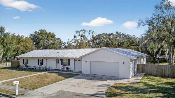 $529,900 | 709 South Dillingham Avenue, Kissimmee, FL 34741