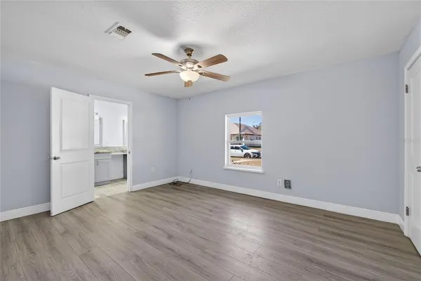 $529,900 | 709 South Dillingham Avenue, Kissimmee, FL 34741