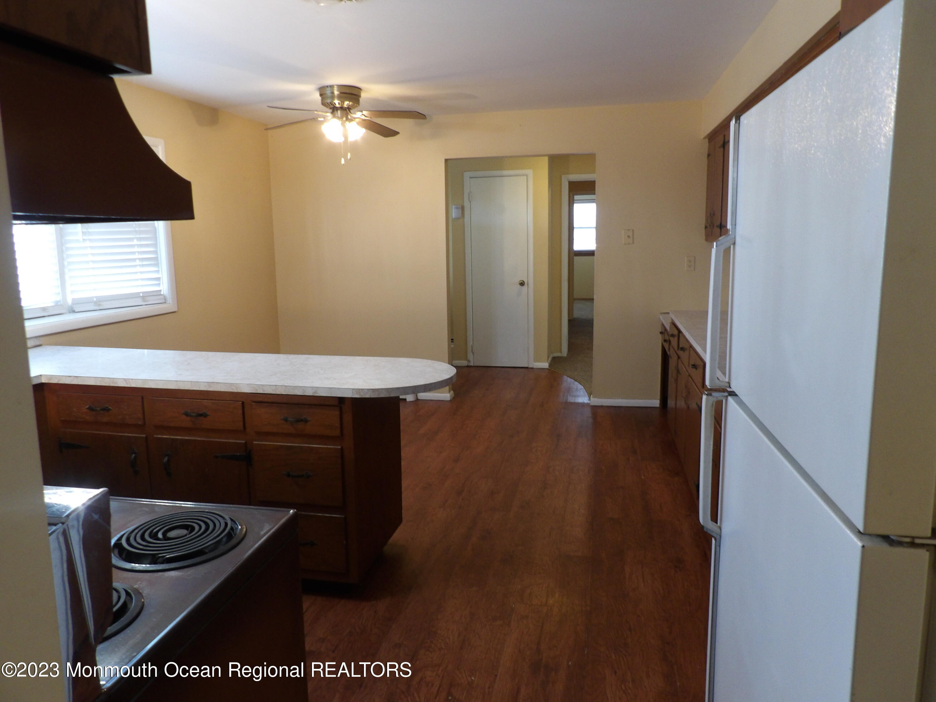 1447 Highway 9 Howell, NJ 07731 - Photo 12 of 26 101_2311