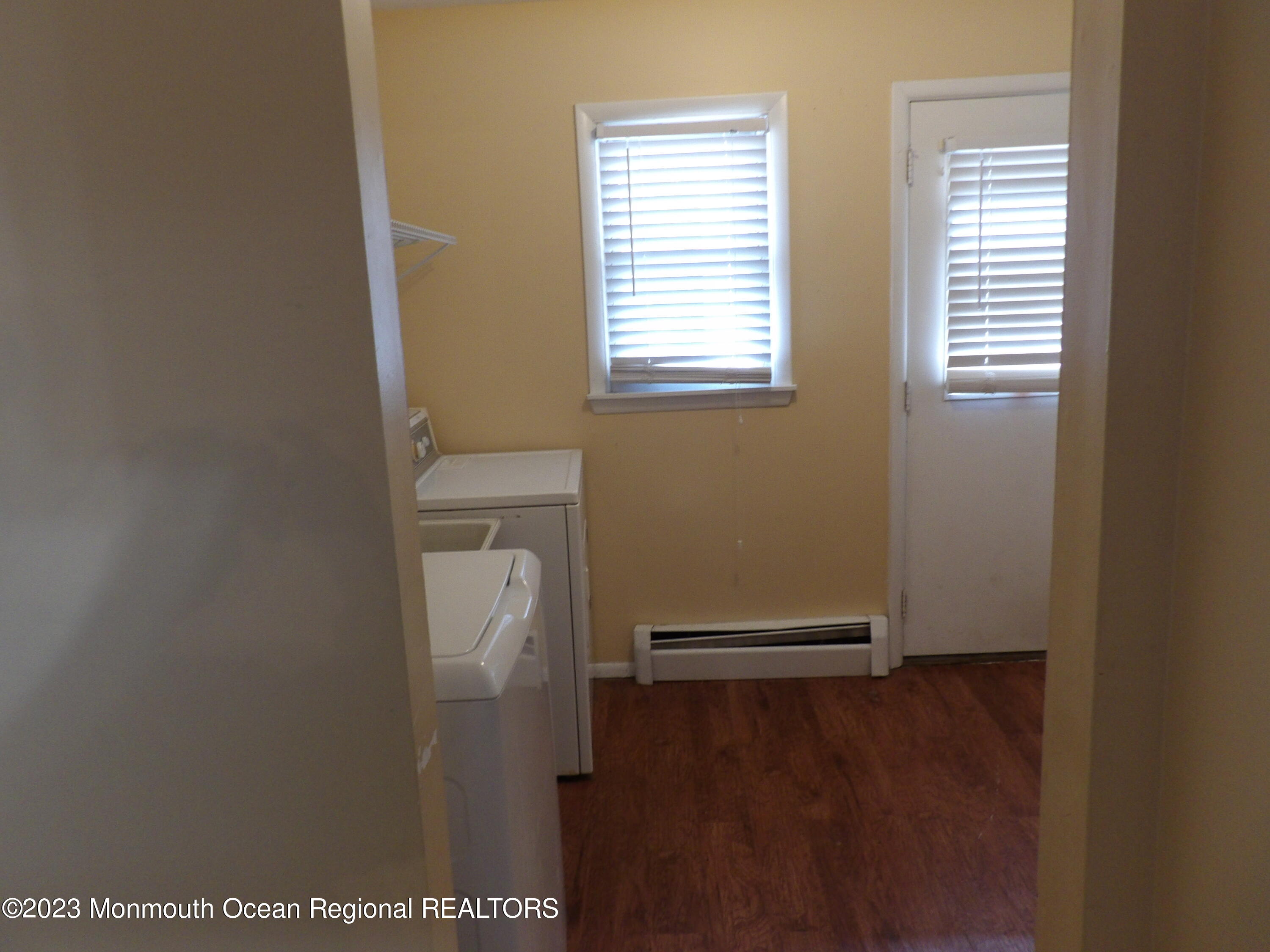 1447 Highway 9 Howell, NJ 07731 - Photo 9 of 26 101_2309