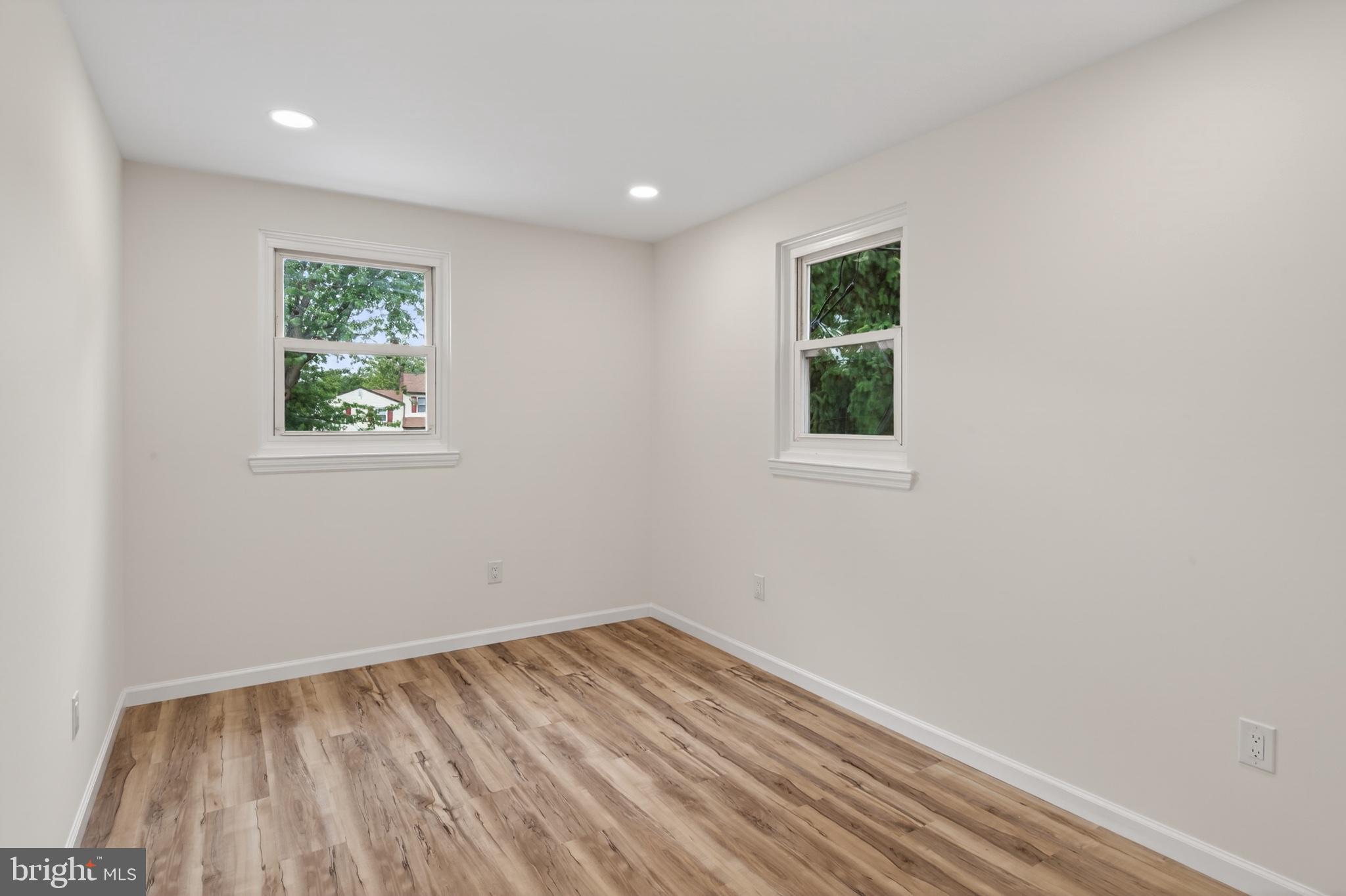 501 Hemlock Road Flourtown, PA 19031 - Photo 36 of 47 Bright and airy blank canvas room.