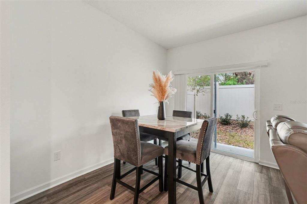 6203 Daerr Rdg Street Zephyrhills, FL 33542 - Photo 11 of 30