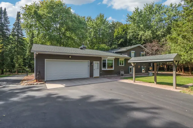 $1,595,000 | N2895 County Road V, Poynette, WI 53955