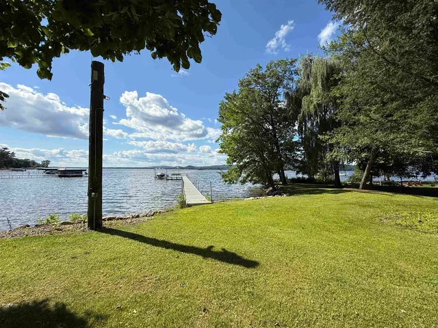 $1,595,000 | N2895 County Road V, Poynette, WI 53955