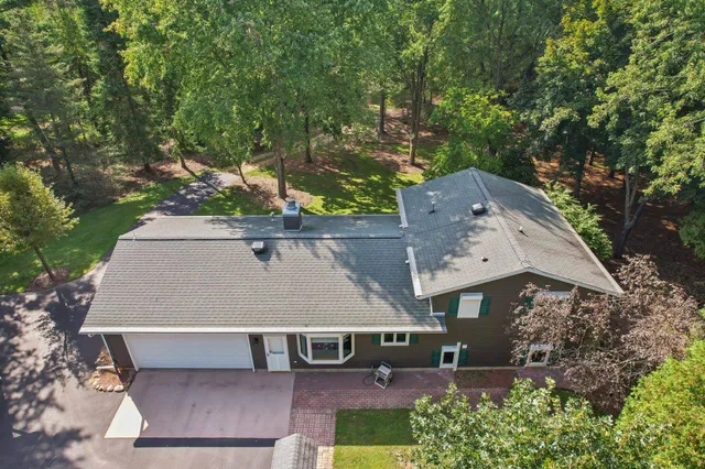 $1,595,000 | N2895 County Road V, Poynette, WI 53955