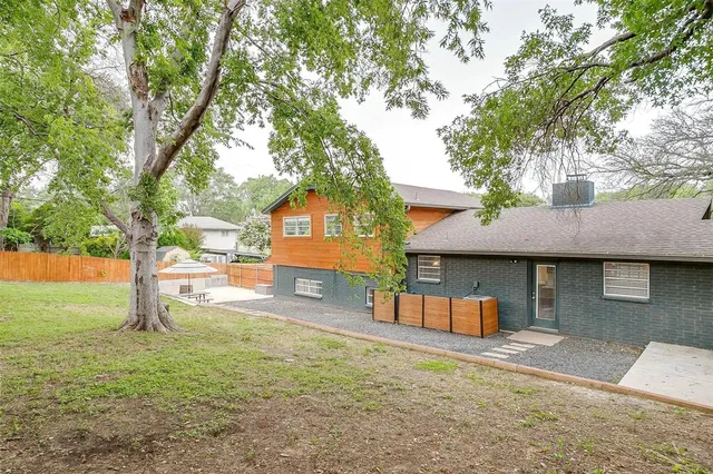 $465,000 | 6609 Genoa Road, Fort Worth, TX 76116