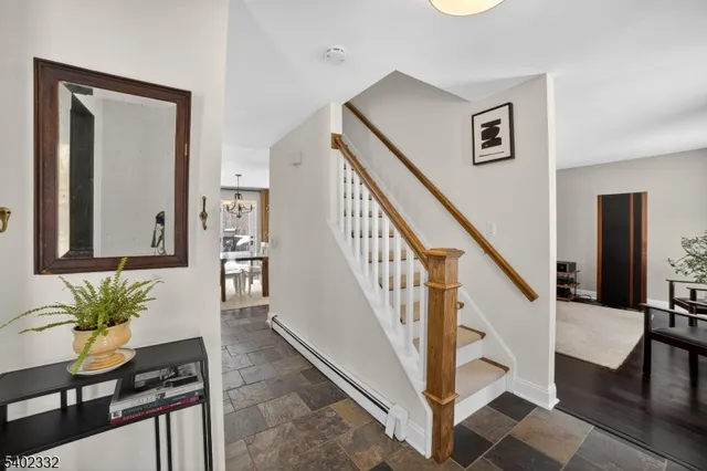 $765,000 | 509 County Road 579, Milford, NJ 08848