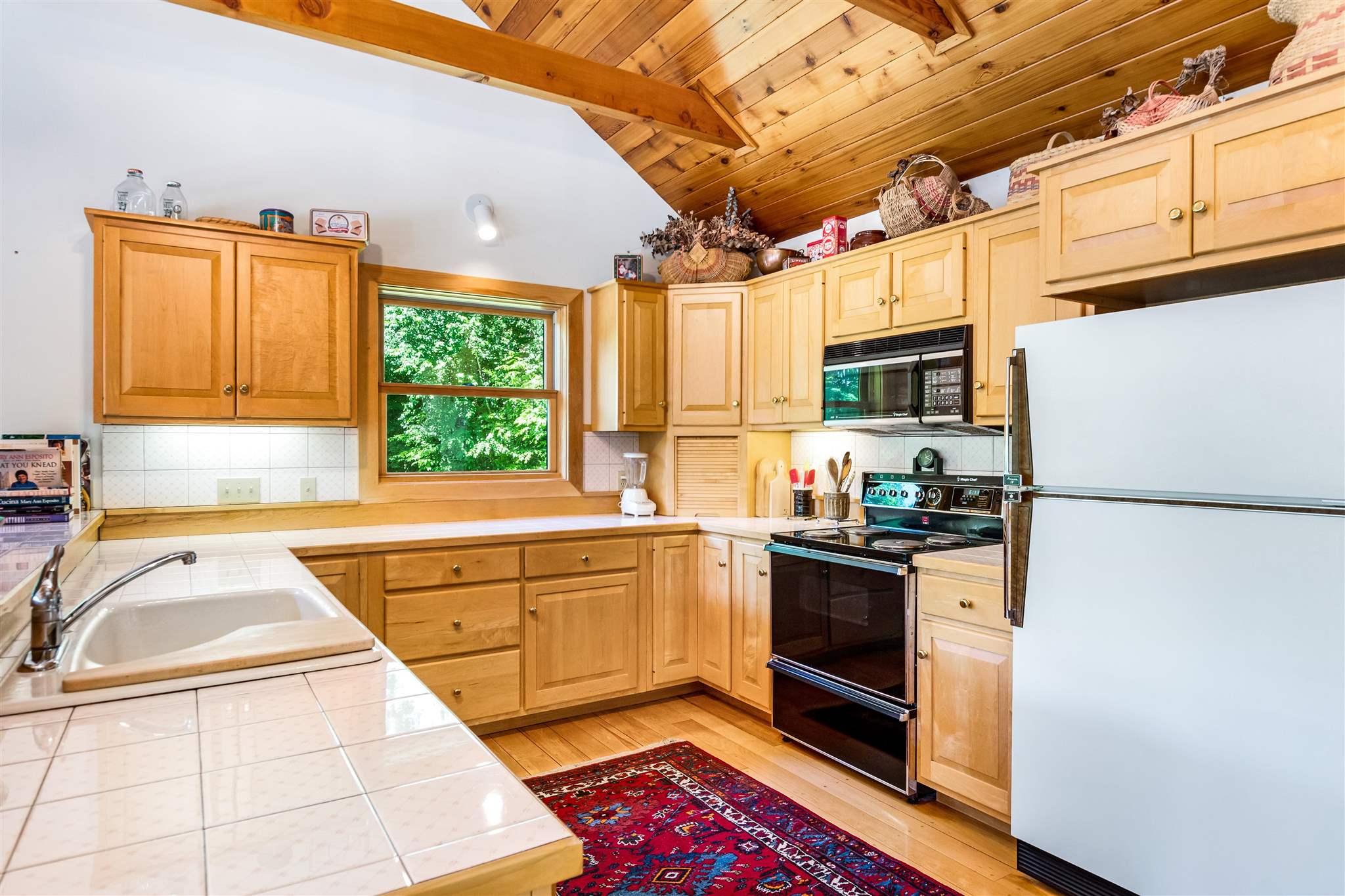 289 Hollow View Road Stowe, VT 05672 - Photo 8 of 21