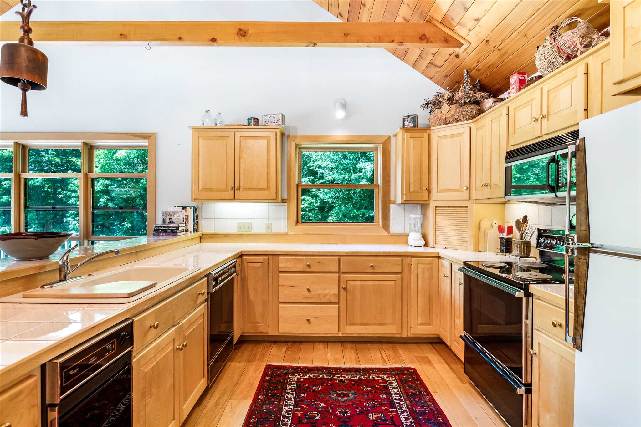289 Hollow View Road Stowe, VT 05672 - Photo 9 of 21
