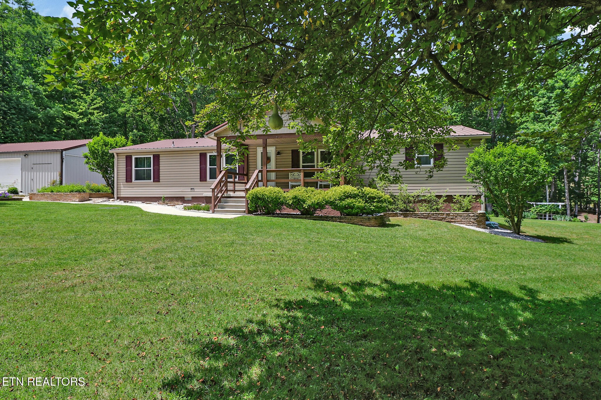 149 Vandever Road Crossville, TN 38572 - Photo 3 of 42 Gallery Image 3