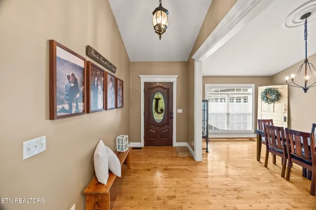 $442,500 | 520 East Deer Creek Drive, Crossville, TN 38571