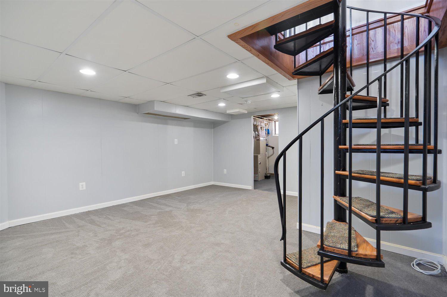 933 Middlesex Road Baltimore, MD 21221 - Photo 20 of 38