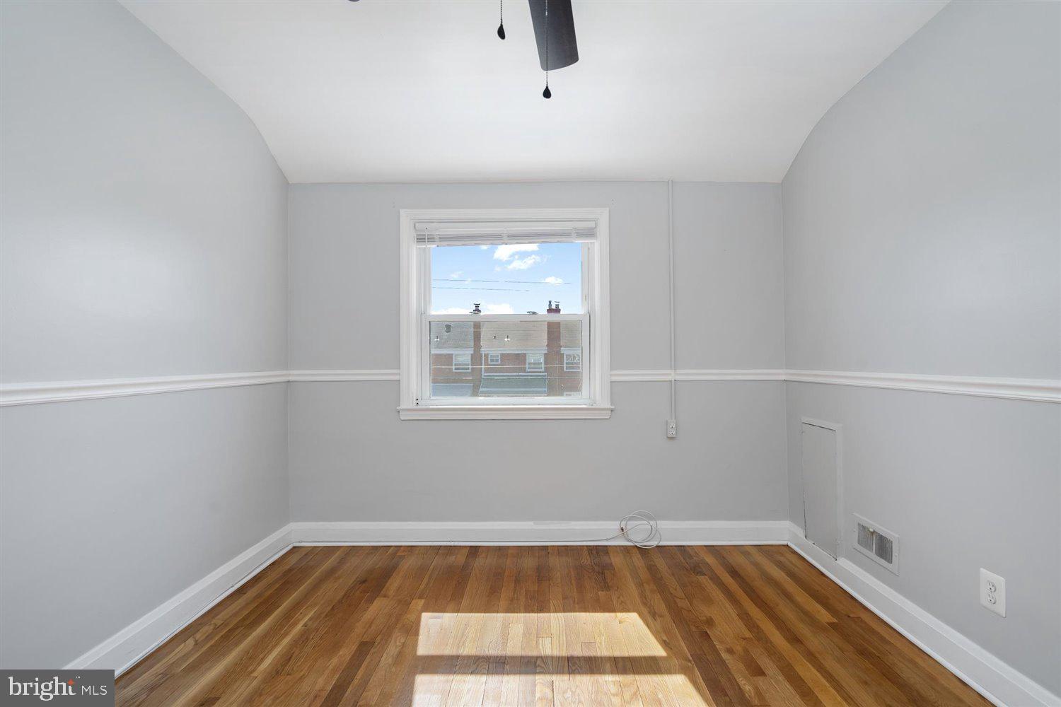 933 Middlesex Road Baltimore, MD 21221 - Photo 33 of 38