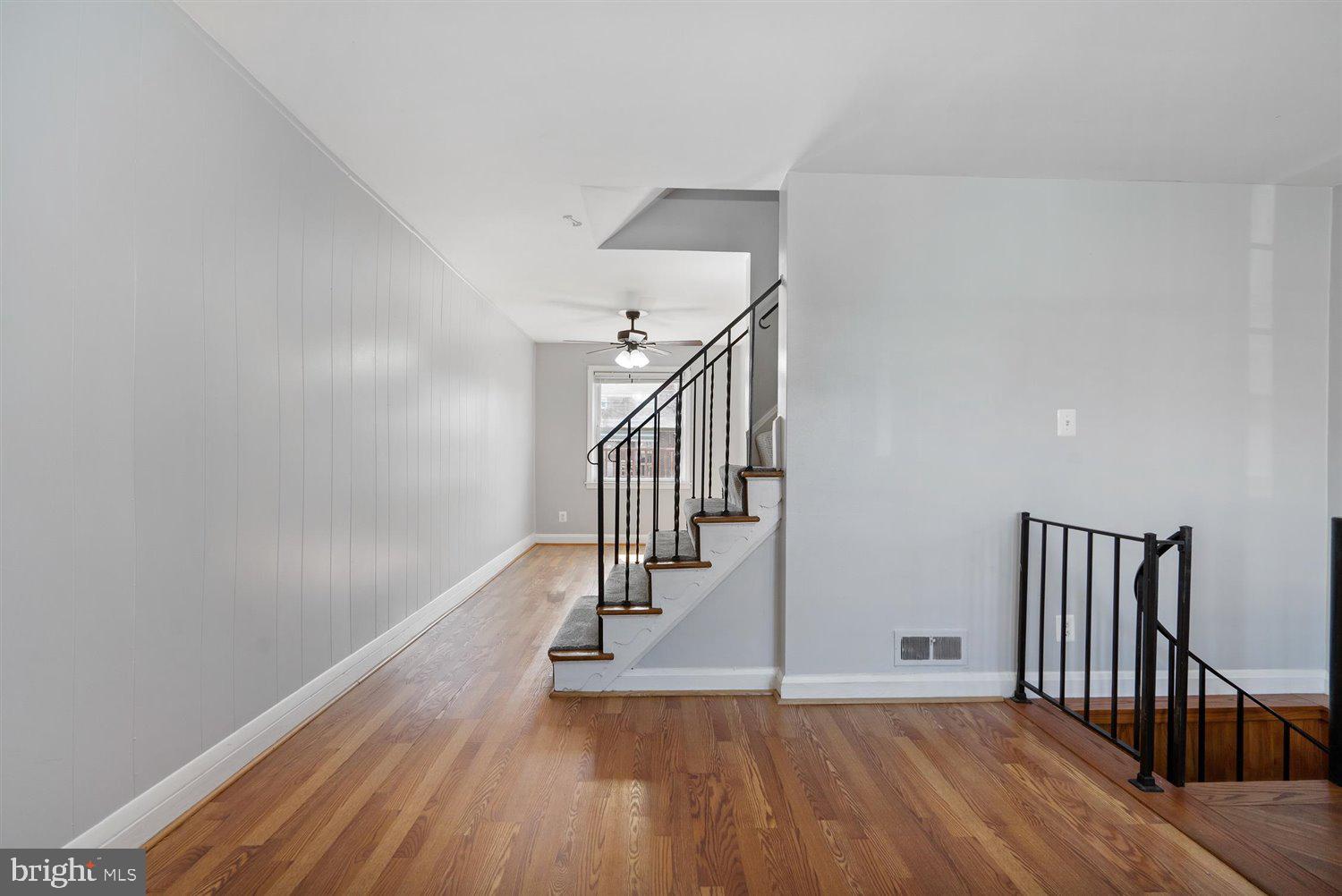 933 Middlesex Road Baltimore, MD 21221 - Photo 9 of 38