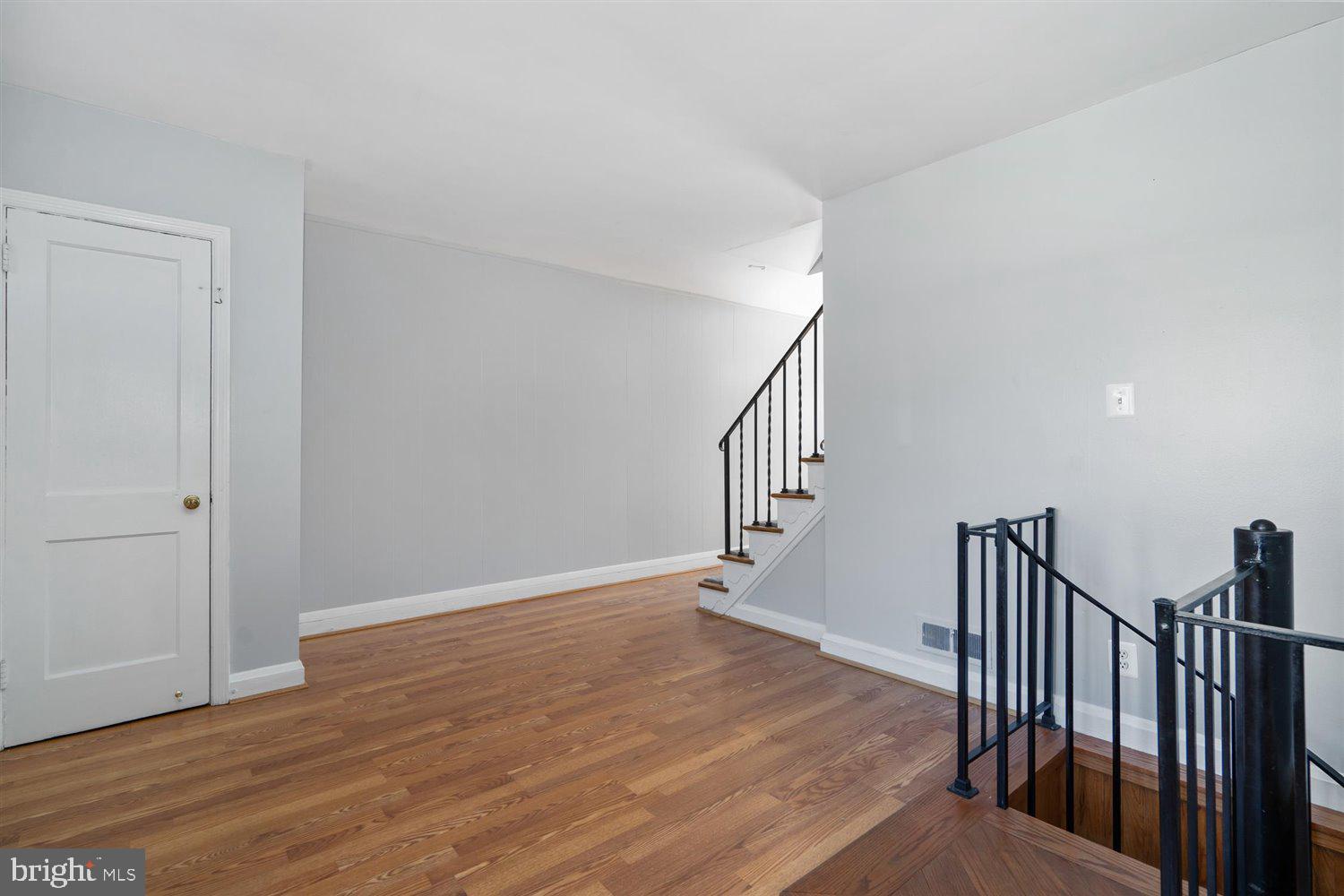 933 Middlesex Road Baltimore, MD 21221 - Photo 10 of 38