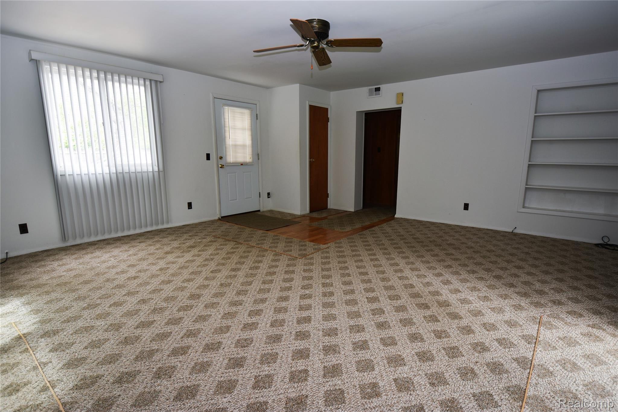 7110 Fenton Road Grand Blanc, MI 48439 - Photo 28 of 28 DSC_9454.JPG