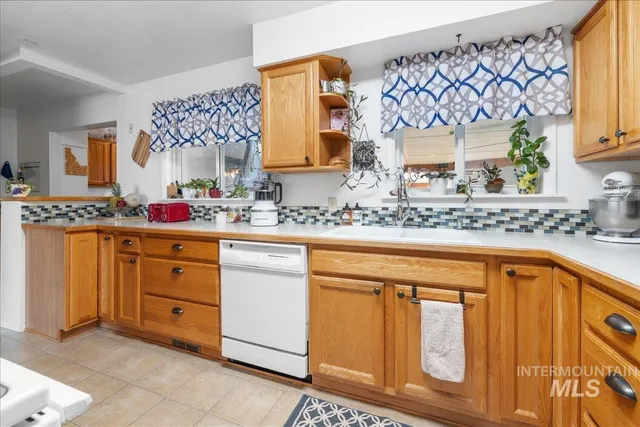 $419,900 | 712 Southwest 4th Street, Fruitland, ID 83619