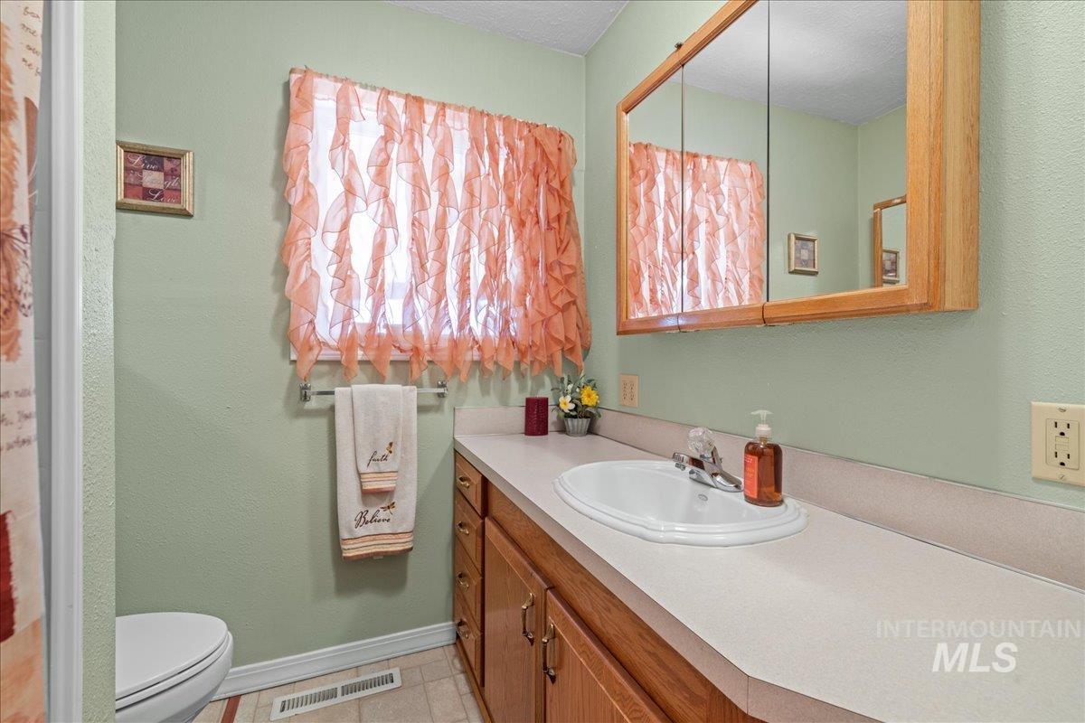 712 Southwest 4th Street Fruitland, ID 83619 - Photo 17 of 22